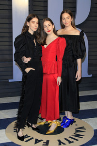 Vanity Fair Oscar Party 2018 in Beverly Hills