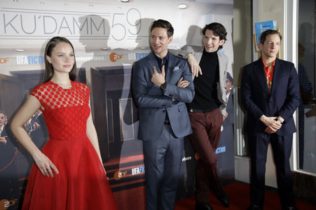Serienpremiere 'Ku'damm 59' in Berlin