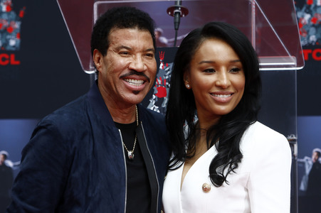 Hand and Footprint Ceremony mit Lionel Richie in Los Angeles