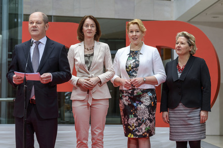 Pressekonferenz zur Vorstellung der Minister der SPD in der zukünftigen Regierung in Berlin