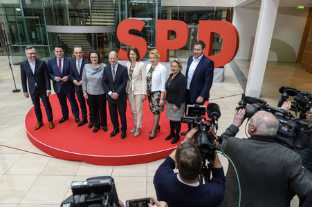 Pressekonferenz zur Vorstellung der Minister der SPD in der zukünftigen Regierung in Berlin