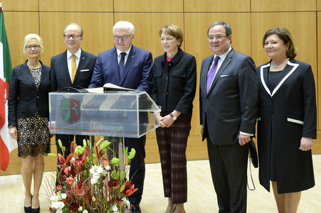 NRW Antrittsbesuch des Bundespräsidenten in Düsseldorf