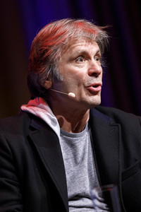 Bruce Dickinson auf der lit.Cologne 2018 in Köln