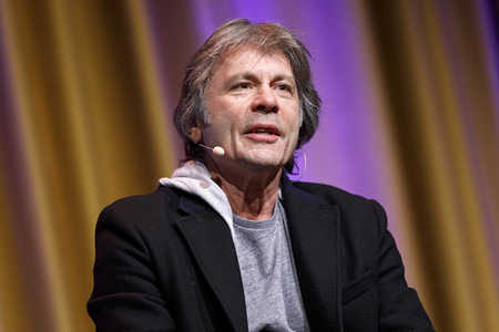 Bruce Dickinson auf der lit.Cologne 2018 in Köln