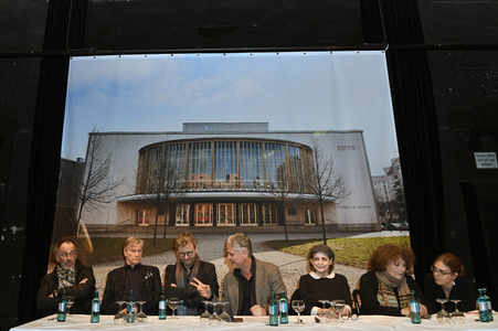 Pressekonferenz zu 'Theater und Komödie am Kurfürstendamm im Schiller Theater' in Berlin