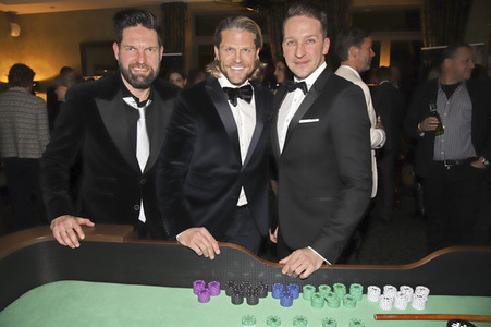 Bond-Party in Hamburg