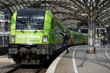 Symbolfoto FlixTrain