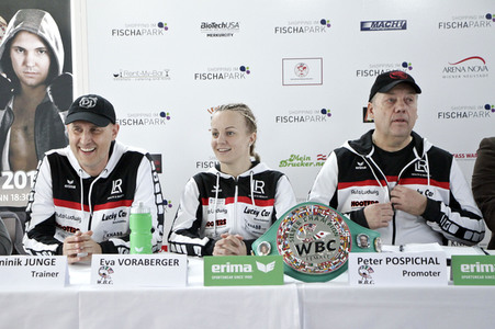 Pressekonferenz zum WBC-Titelkampft Eva Voraberger vs Nina Radovanovic in Wiener Neustadt