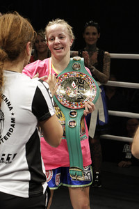 WBC WM-Boxkampf Eva Voraberger vs. Nina Radovanovic in Wiener Neustadt