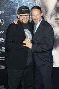 Filmpremiere 'Steig. nicht. aus!' in Berlin