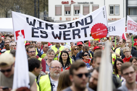 Verdi-Warnstreik in Köln