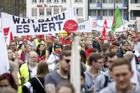 Verdi-Warnstreik in Köln