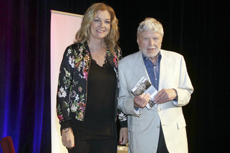 Buchpräsentation mit Hardy Krüger in Hamburg