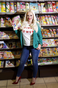 Daniela Katzenberger präsentiert ihr Magazin 'Daniela Katzenberger' in Köln