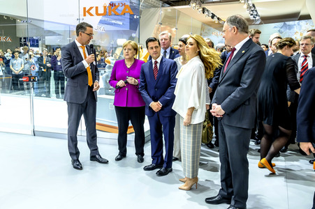 Eröffnungsrundgang der Kanzlerin auf der Hannover Messe 2018