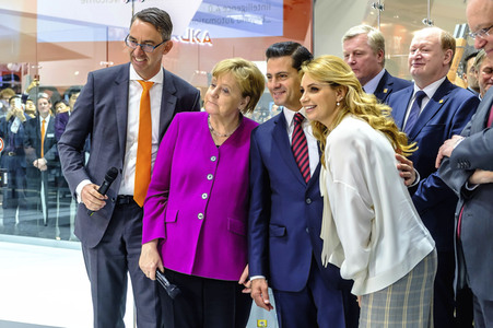 Eröffnungsrundgang der Kanzlerin auf der Hannover Messe 2018