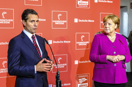 Eröffnungsrundgang der Kanzlerin auf der Hannover Messe 2018