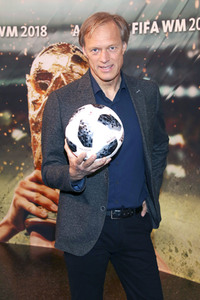 ZDF und ARD-Fußball-WM-Pressekonferenz in Hamburg