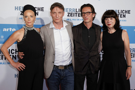 Filmpremiere 'Herrliche Zeiten' in Köln