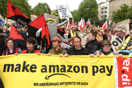 Amazon Mitarbeiter Demonstration in Berlin