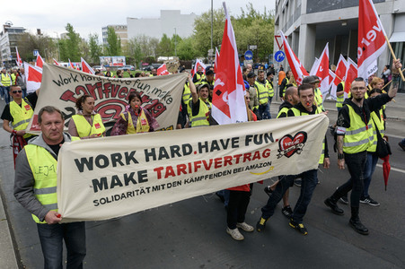 Amazon Mitarbeiter Demonstration in Berlin