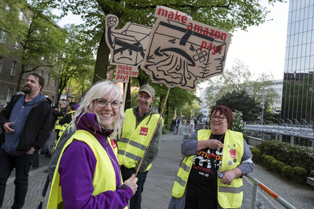 Amazon Mitarbeiter Demonstration in Berlin