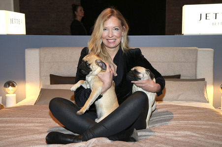 Jette Betten Launch in Berlin