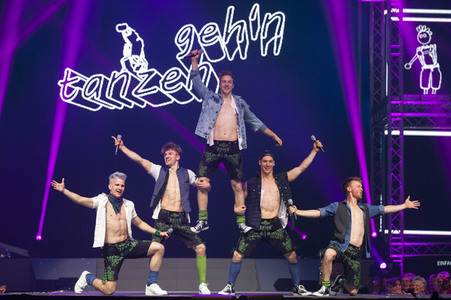 Liveshow 'Das große Schlagerfest - Die Party des Jahres 2018' in Erfurt