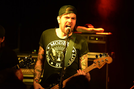 Konzert der Satanic Surfers in Hannover