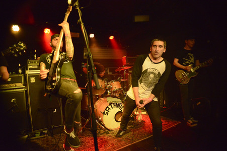 Konzert der Satanic Surfers in Hannover