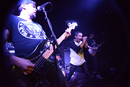 Konzert der Satanic Surfers in Hannover