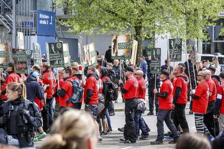 Der III. Weg Aufzug in Chemnitz