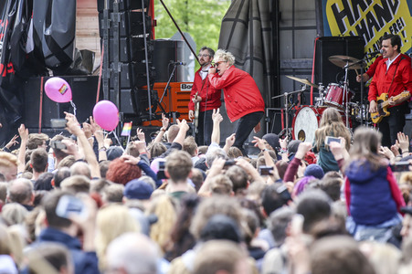 'Hand in Hand' Demonstration in Chemnitz
