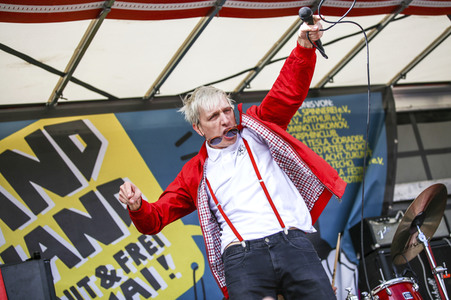 'Hand in Hand' Demonstration in Chemnitz