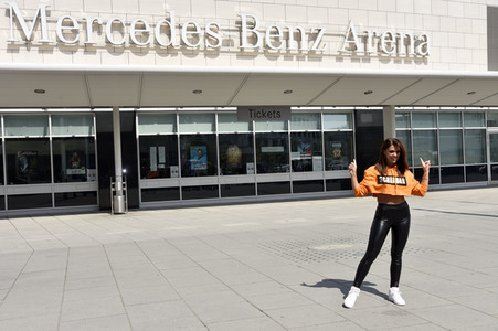 Photocall mit Vanessa Mai in Berlin