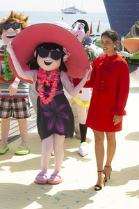 Photocall 'Hotel Transsilvanien 3 - Ein Monster Urlaub' in Cannes