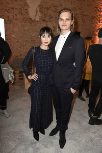 Staffel 2 Premiere 'You Are Wanted' in Berlin