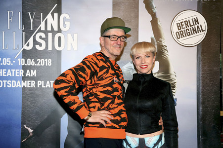 Premiere der Tanzshow 'Flying Illusion' in Berlin