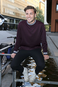 Premiere der Tanzshow 'Flying Illusion' in Berlin