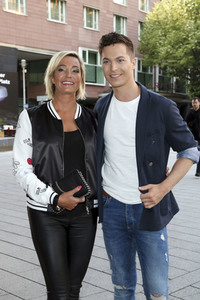 Premiere der Tanzshow 'Flying Illusion' in Berlin