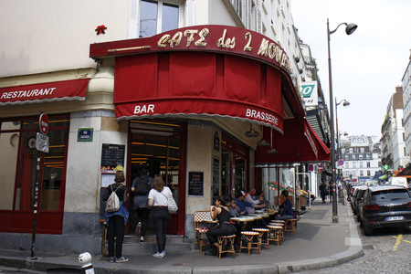 Sightseeing Paris