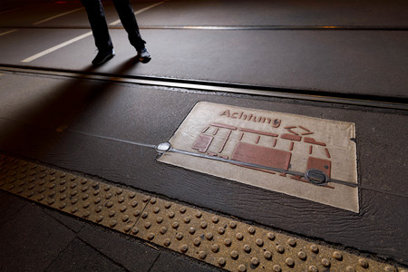 Symbolfoto Bahnübergang