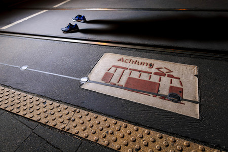 Symbolfoto Bahnübergang