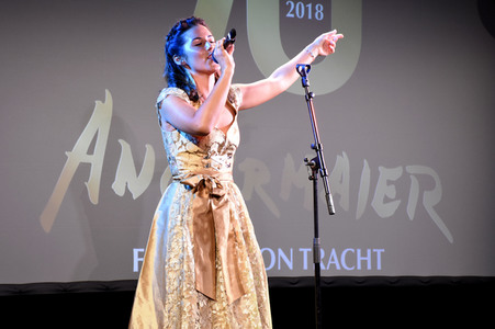 Jubiläumsgala '70 Jahre Faszination Tracht Angermaier' in München