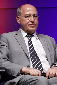 Gregor Gysi auf der 6. phil.cologne in Köln