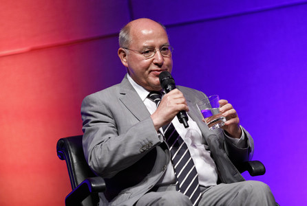 Gregor Gysi auf der 6. phil.cologne in Köln