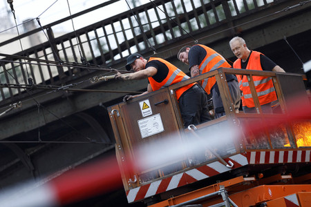 Symbofoto Oberleitungsschaden