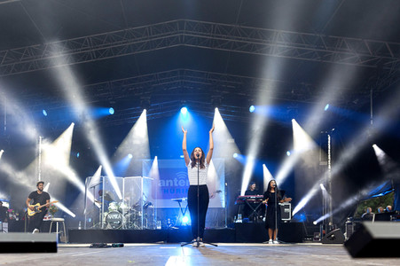 Konzert von Namika in Erfurt