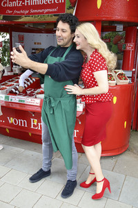 Erdbeer-Charity-Verkauf in Hamburg