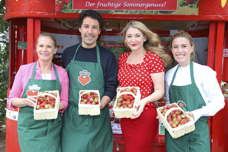 Erdbeer-Charity-Verkauf in Hamburg